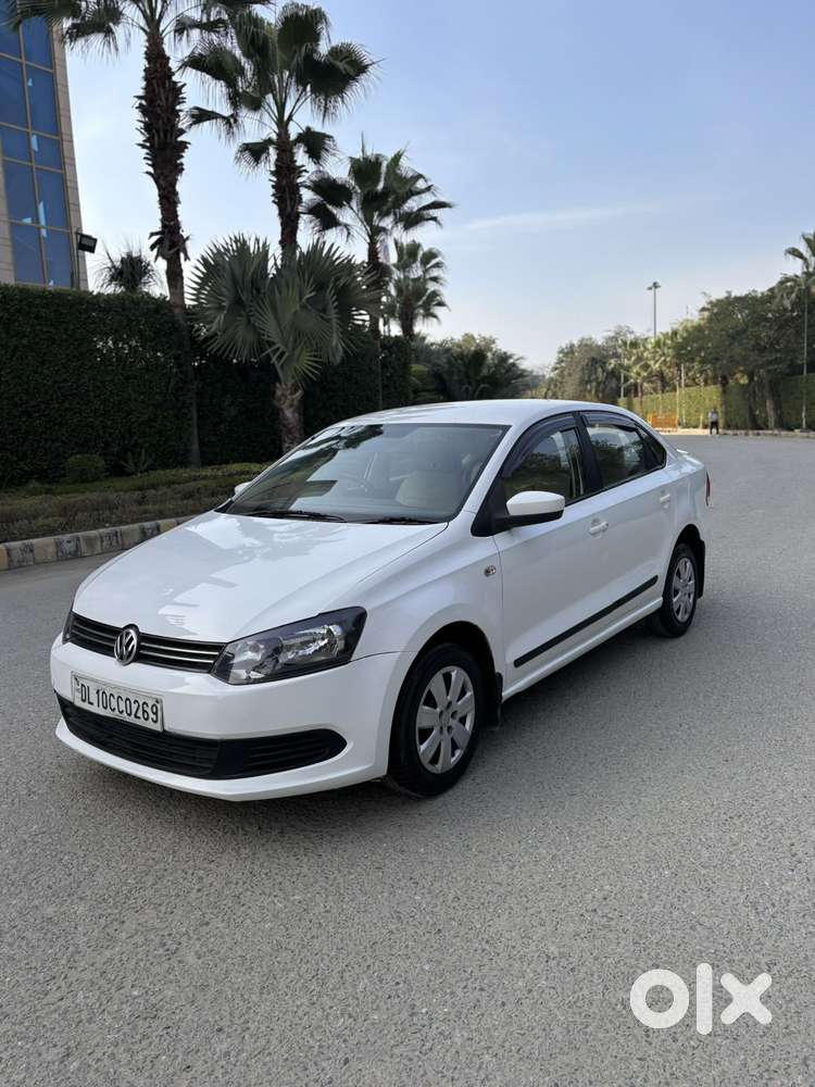 Volkswagen Vento 2010-2013 Petrol Trendline, 2011, Petrol