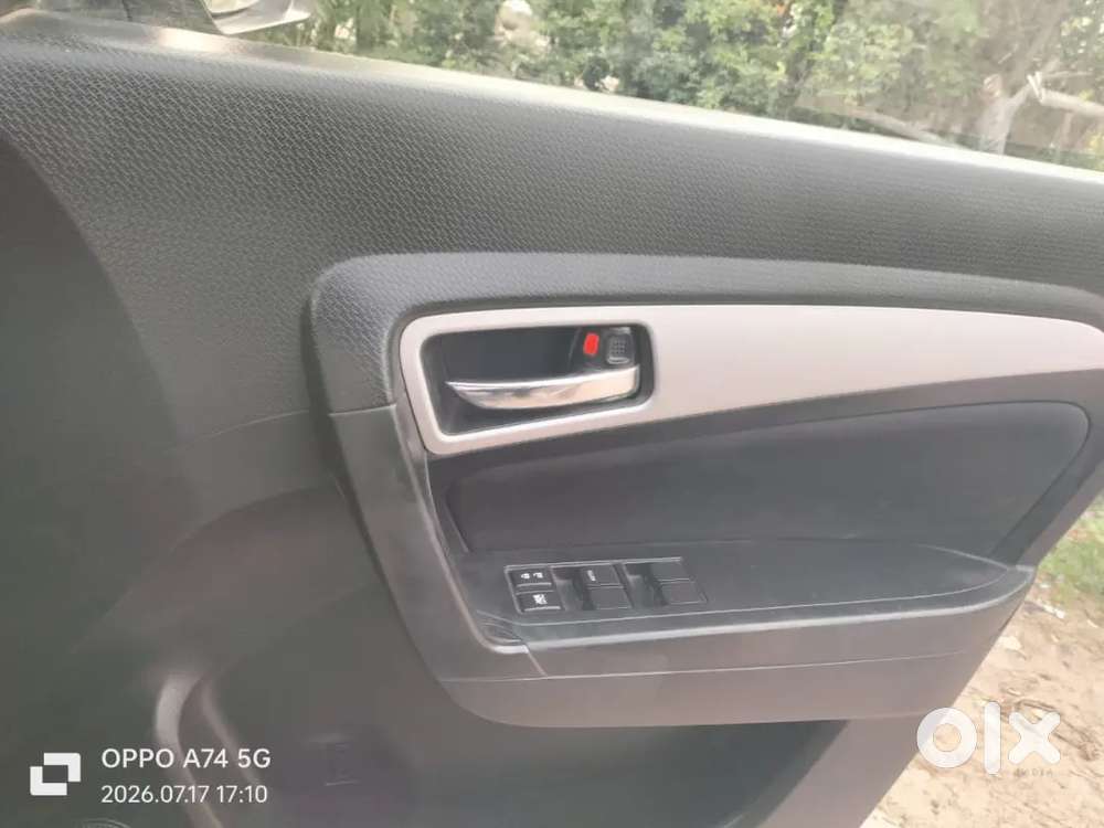 Maruti Suzuki V. Brezza Zxi 2022 Model, Cng