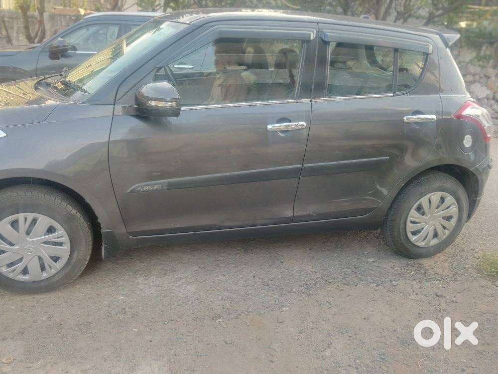 Maruti Suzuki Swift 1.2 Vxi (o), 2016, Petrol