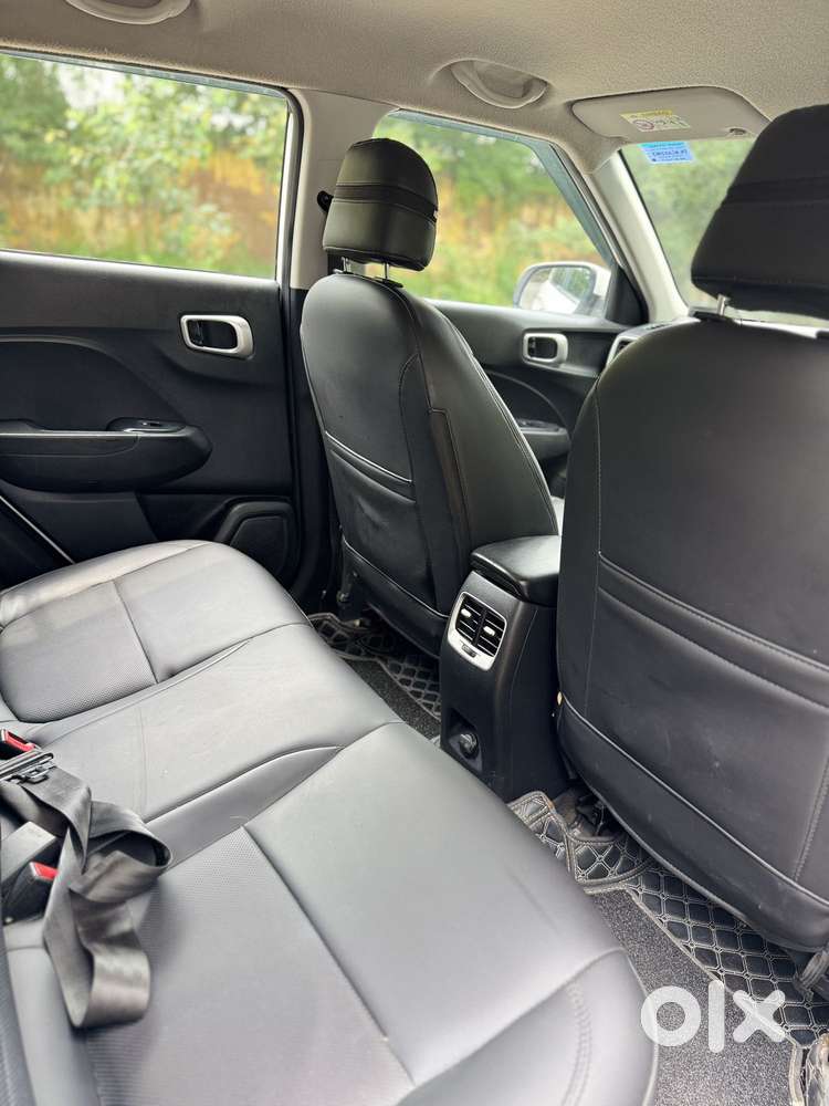 Hyundai Venue S 1.2 Petrol, 2022, Petrol