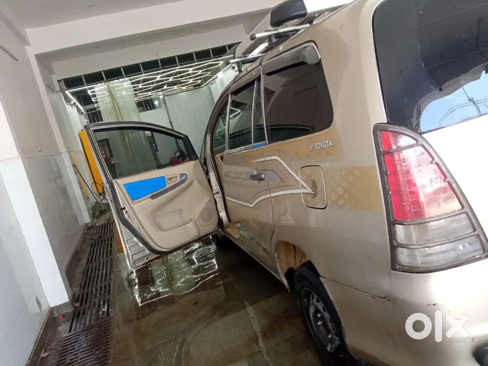 Toyota Innova 2008