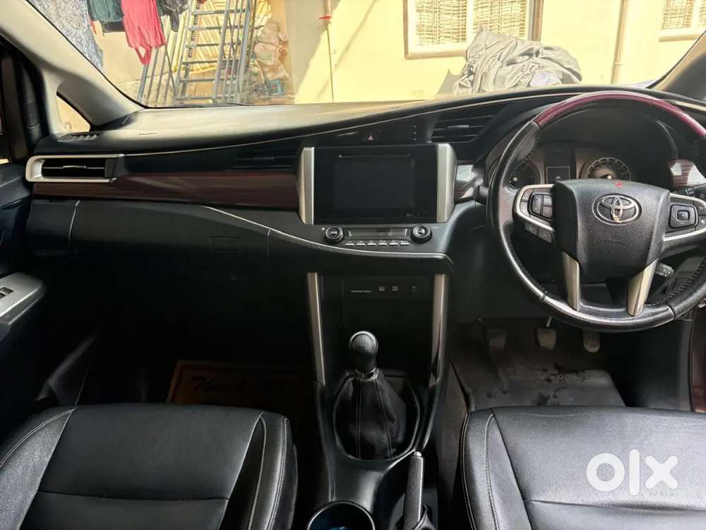 Toyota Innova Crysta 2019