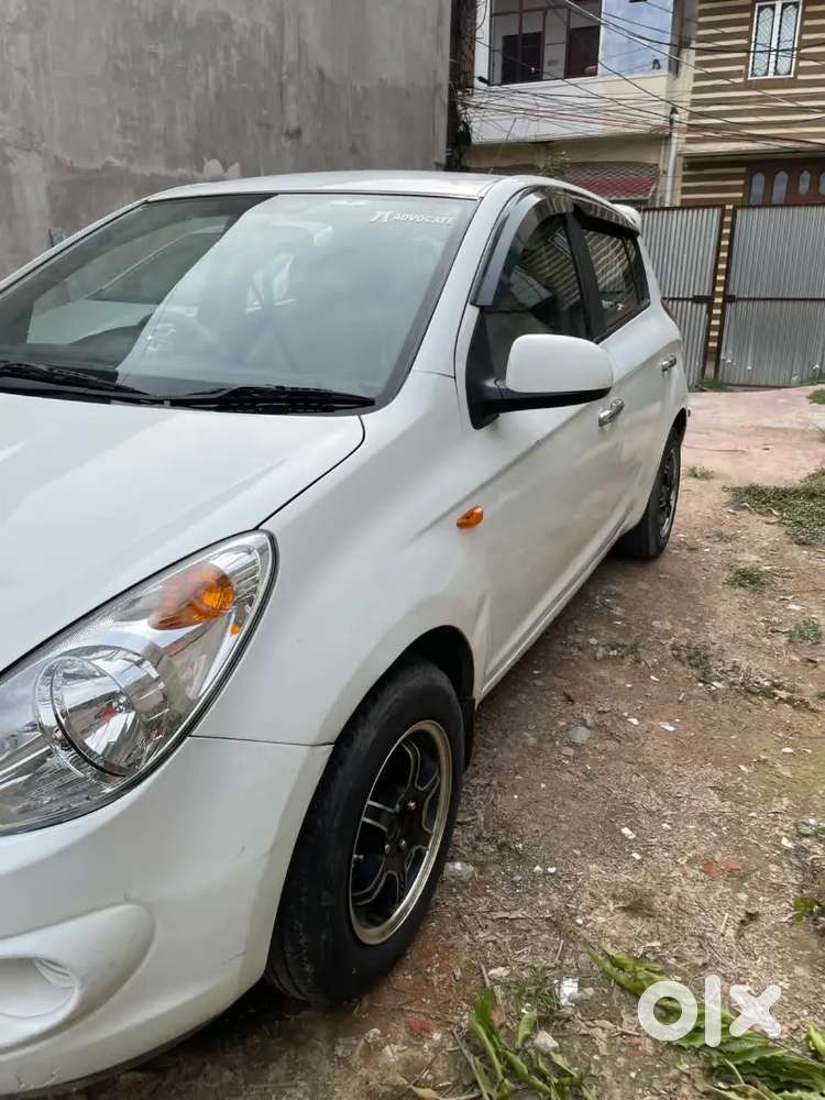 Hyundai I20 2012 Petrol Well Maintained