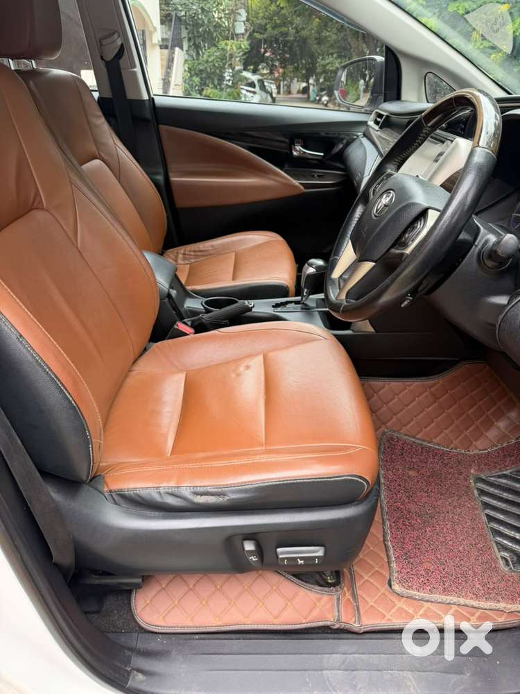 Toyota Innova Crysta 2.8z Automatic, 2019, Diesel
