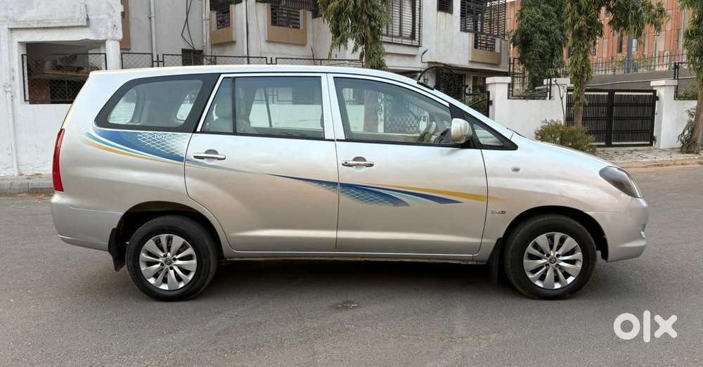 Toyota Innova 2004-2011 2.5 G4 Diesel 7-seater, 2008, Diesel