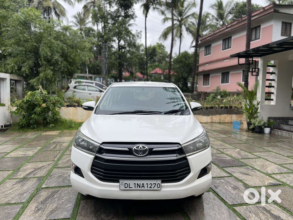 Toyota Innova Crysta 2.4 G Mt, 2017, Diesel