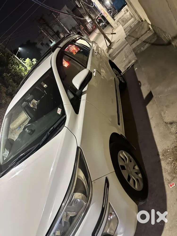 Toyota Innova Crysta 2019