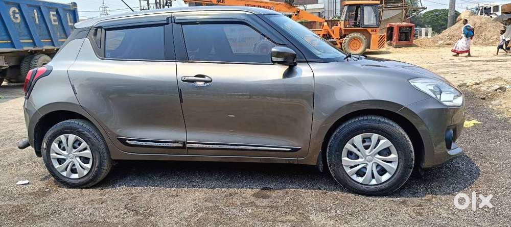 Maruti Suzuki Swift Vvt Vxi, 2022, Petrol