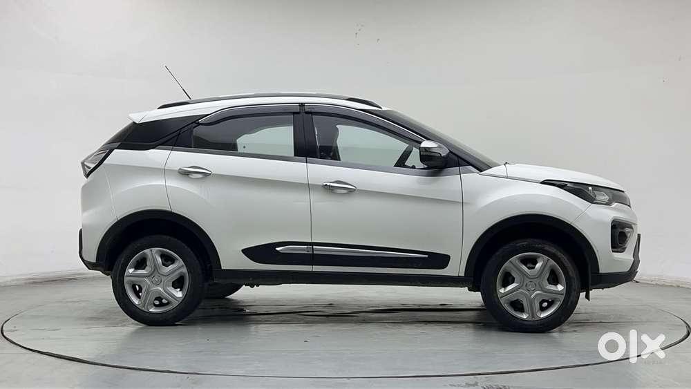 Tata Nexon 1.2 Revotron Xm (s), 2021, Petrol