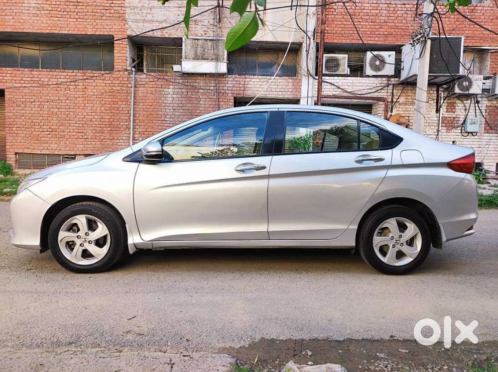 Honda City Vx Petrol Mt, 2015, Petrol