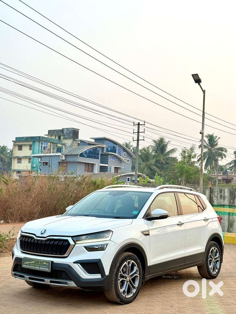 Skoda Kushaq 1.0 Tsi Style, 2023, Petrol