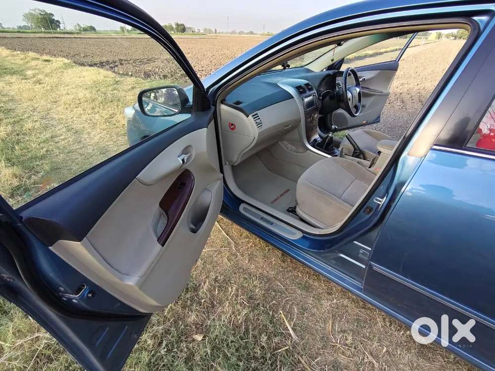 Toyota Corolla Altis 1.8g 2011 Petrol Manual