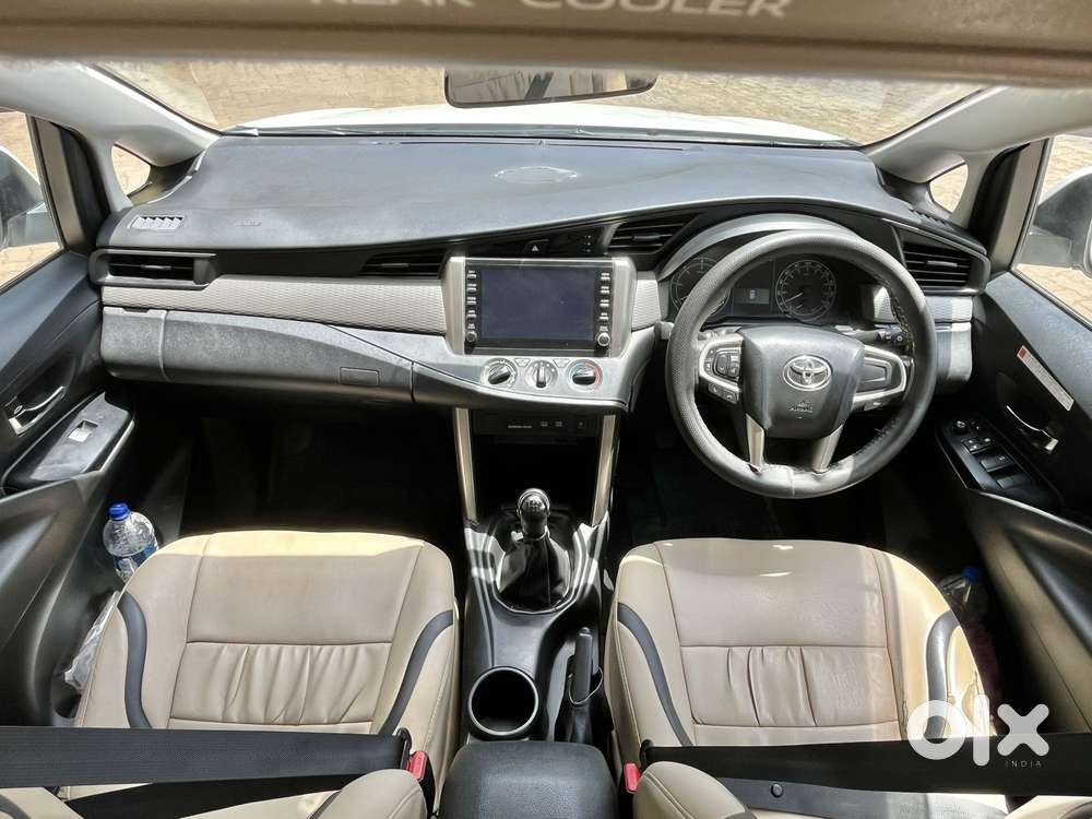 Toyota Innova Crysta 2.4 G Mt, 2022, Diesel