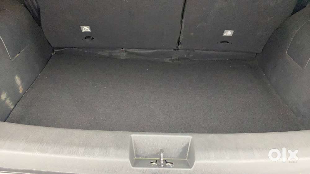 Nissan Magnite 1.0 Xv Premium Turbo Cvt, 2021, Petrol