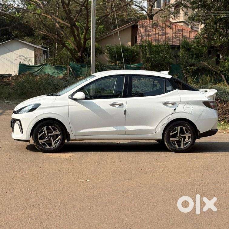 Hyundai Aura 1.2 Sx Cng, 2023, Cng & Hybrids