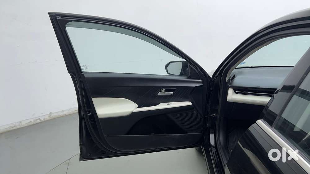 Hyundai Verna 1.5 Sx Petrol Mt, 2024, Petrol