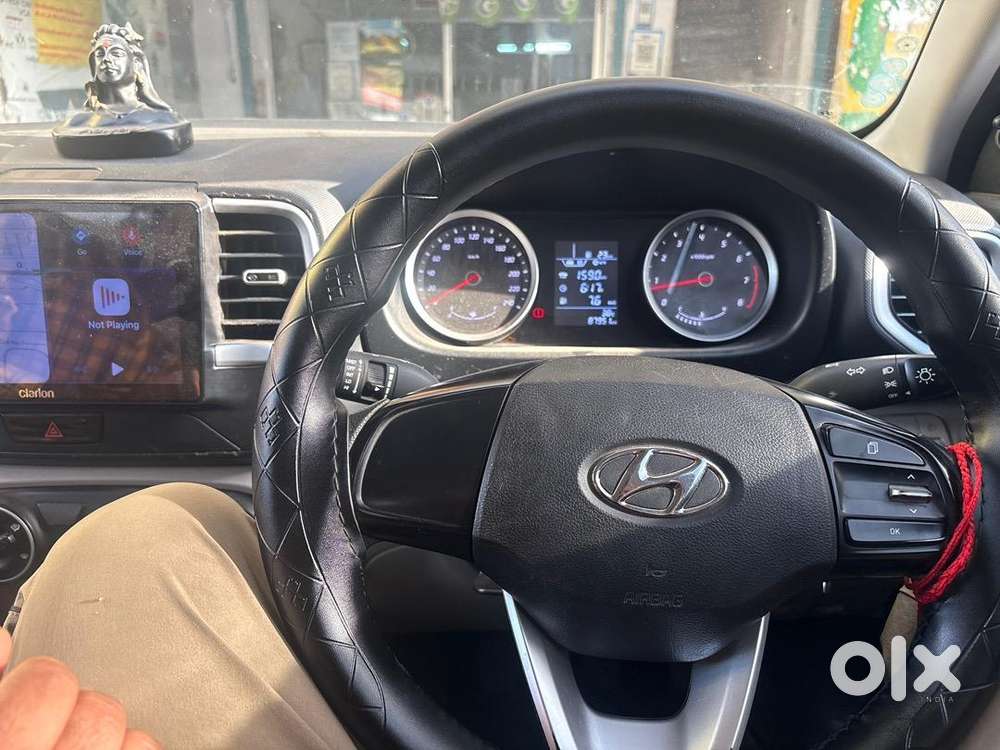 Hyundai Venue 2023 Well Maintained All Service From Company