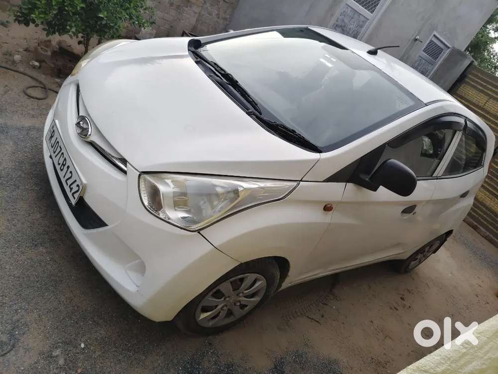 Hyundai Eon Magna+ 2012 Petrol Manual