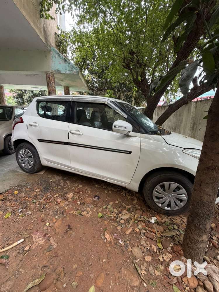Maruti Suzuki Swift Vxi 2015 Petrol First Owner