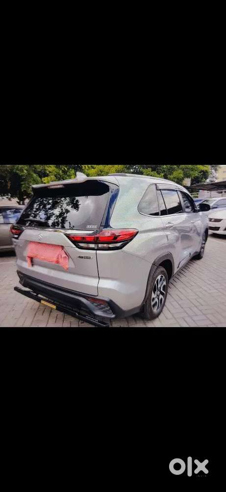 Maruti Suzuki Invicto Zeta 2024