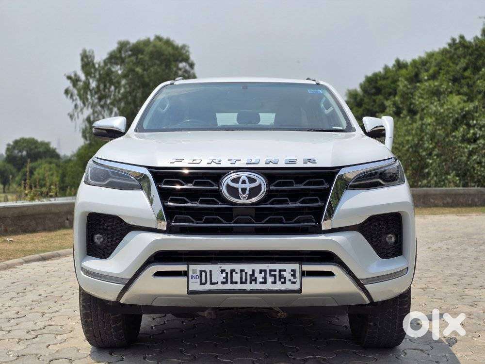 Toyota Fortuner 4x2 At 2.7 Petrol, 2024, Petrol