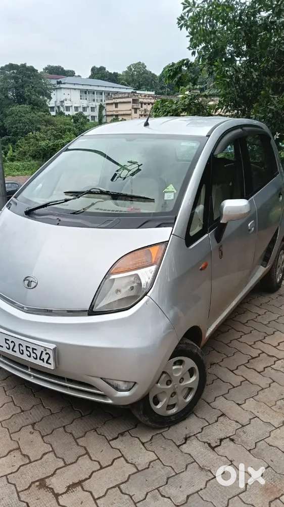 Neat And Clean Vehicle