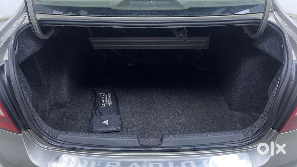 Skoda Rapid [ ] 1.6 Mpi Style Plus, 2016, Petrol
