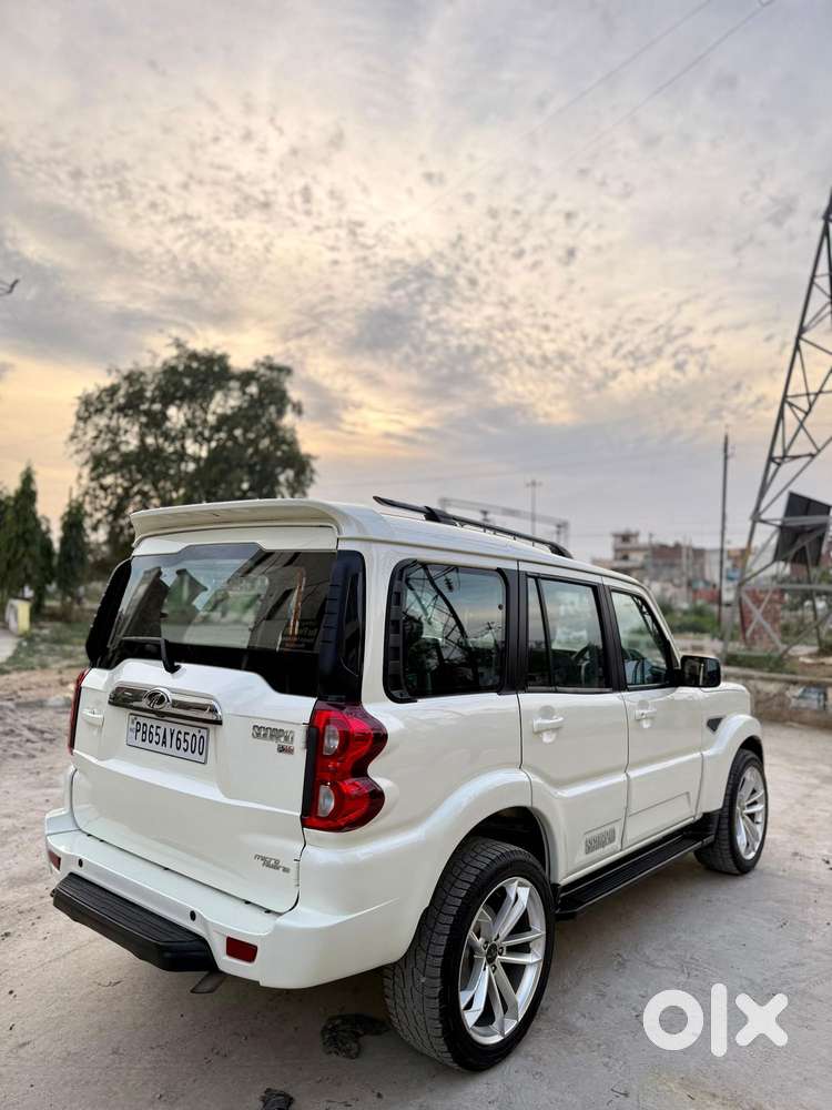 Mahindra Scorpio S11 Mt 7s, 2020, Diesel