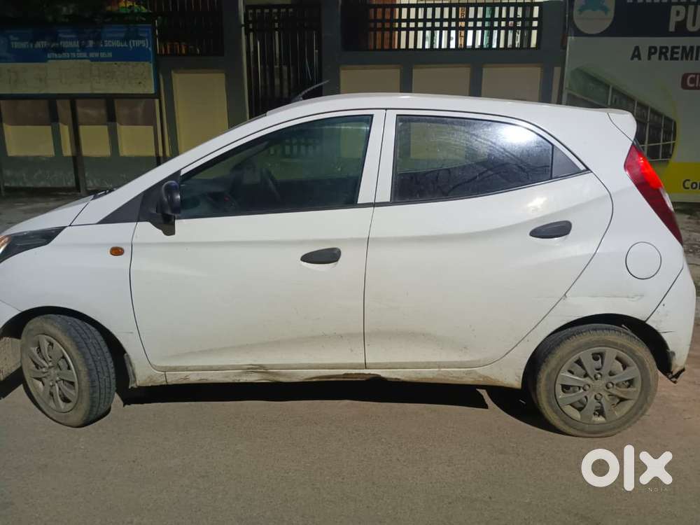 Hyundai Eon Petrol 89880 Km Driven