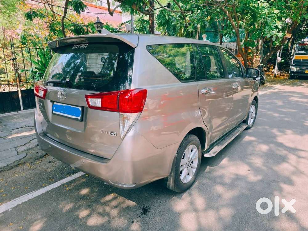 Toyota Innova Crysta G (2016) Diesel – 7 Str Mt