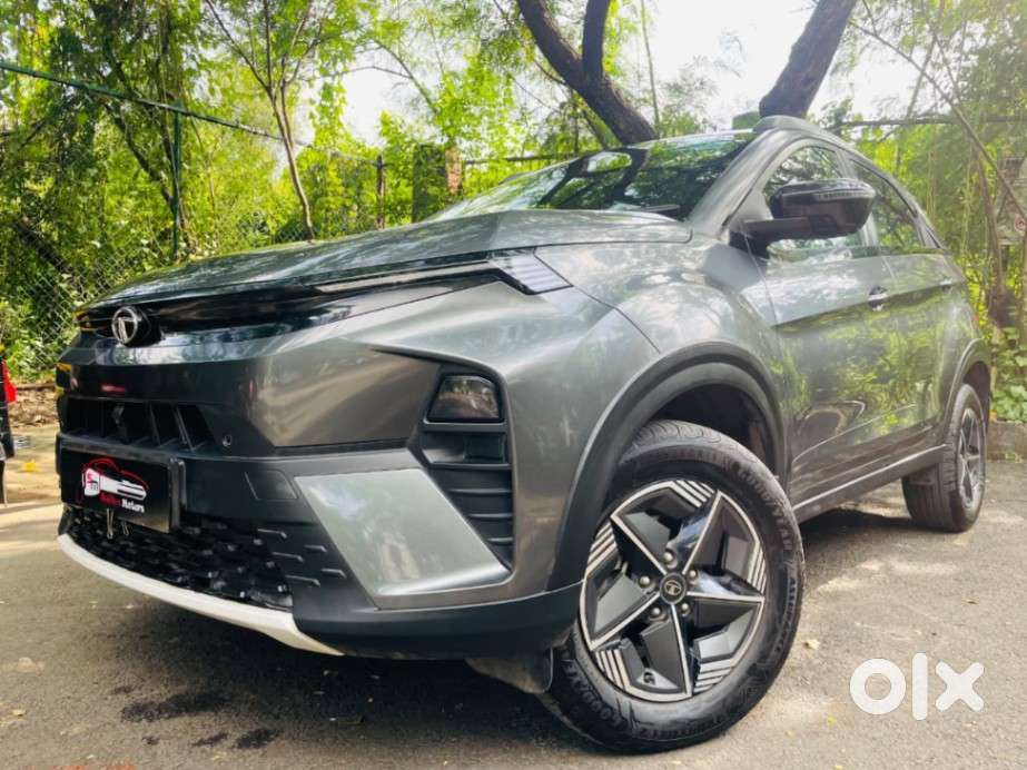 Tata Nexon Creative Plus S 1.2 Revotron Petrol 6 Mt, 2023, Petrol