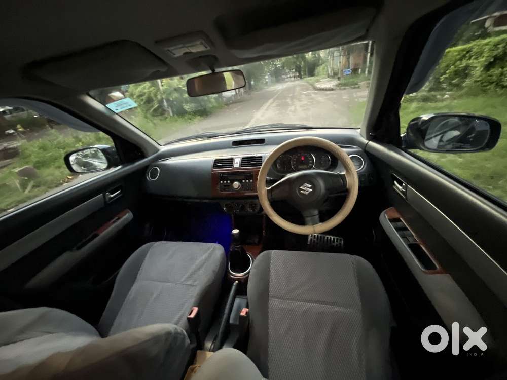 Maruti Suzuki Swift Dzire Vxi Optional, 2010, Petrol