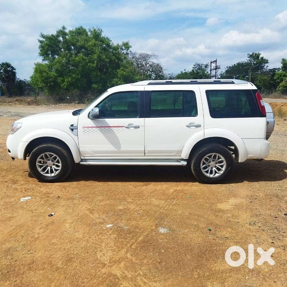2014 Ford Endeavour 3.0l At 4x4  7 Seater  Tn Registered