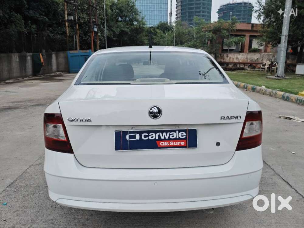 Skoda Rapid 1.0 Ambition Tsi At, 2021, Petrol