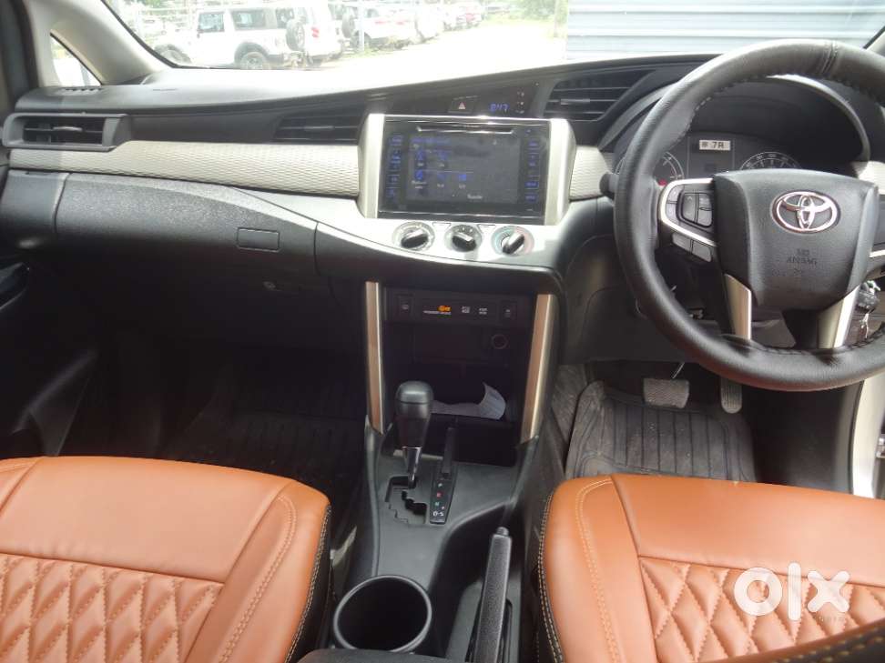 Toyota Innova Crysta [ ] 2.4 Gx At 8 Str, 2020, Diesel