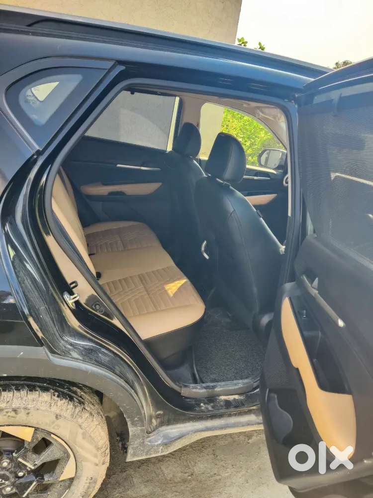 Kia Sonet 1.0 Htx 2025 Sunroof Alloy Sab Hai
