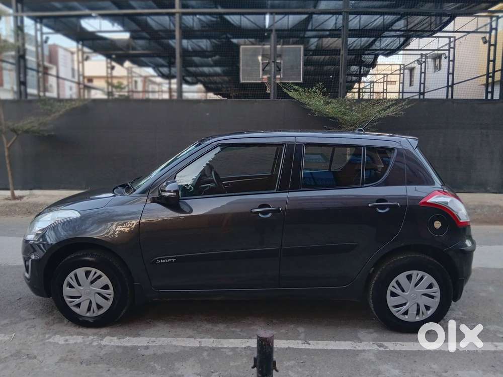 Maruti Suzuki Swift Vxi Optional, 2017, Petrol