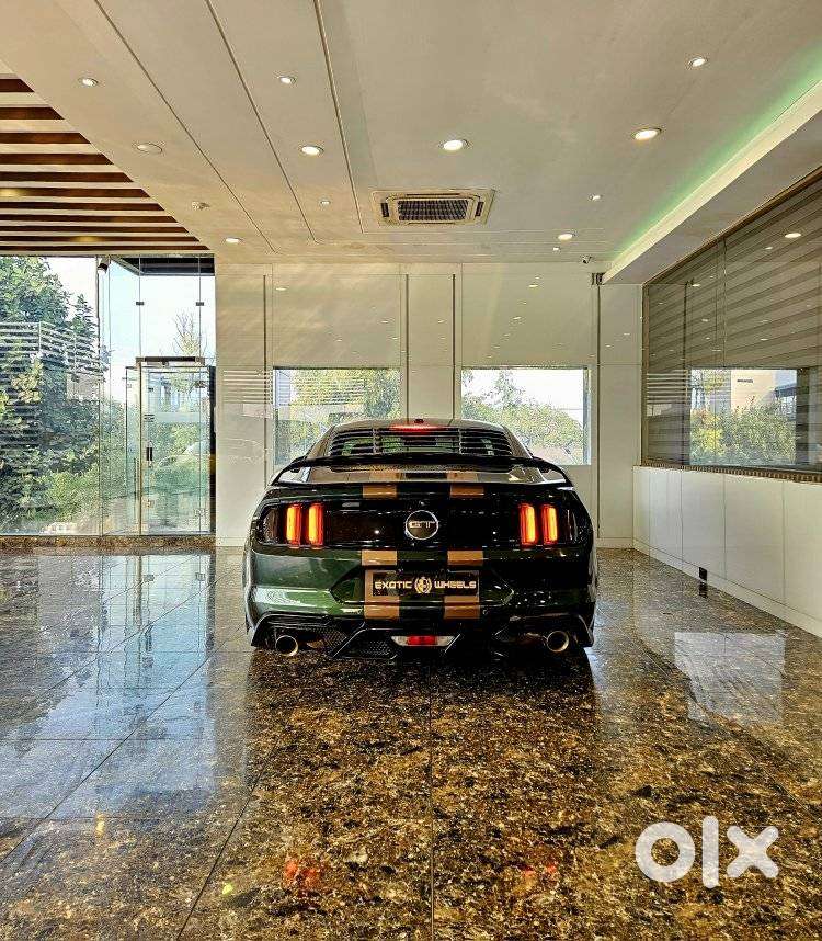 Ford Mustang V8, 2019, Petrol