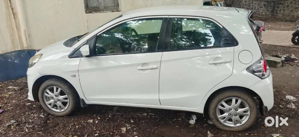 Honda Brio Vx (o) 2014 At Well Maintained