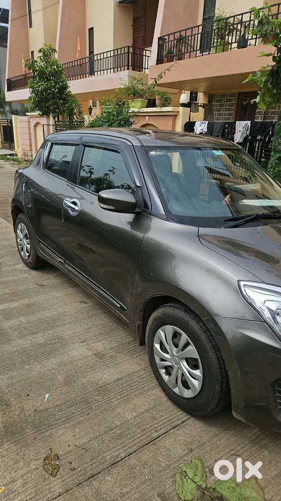 Maruti Suzuki Swift Vxi + Manual, 2019, Petrol