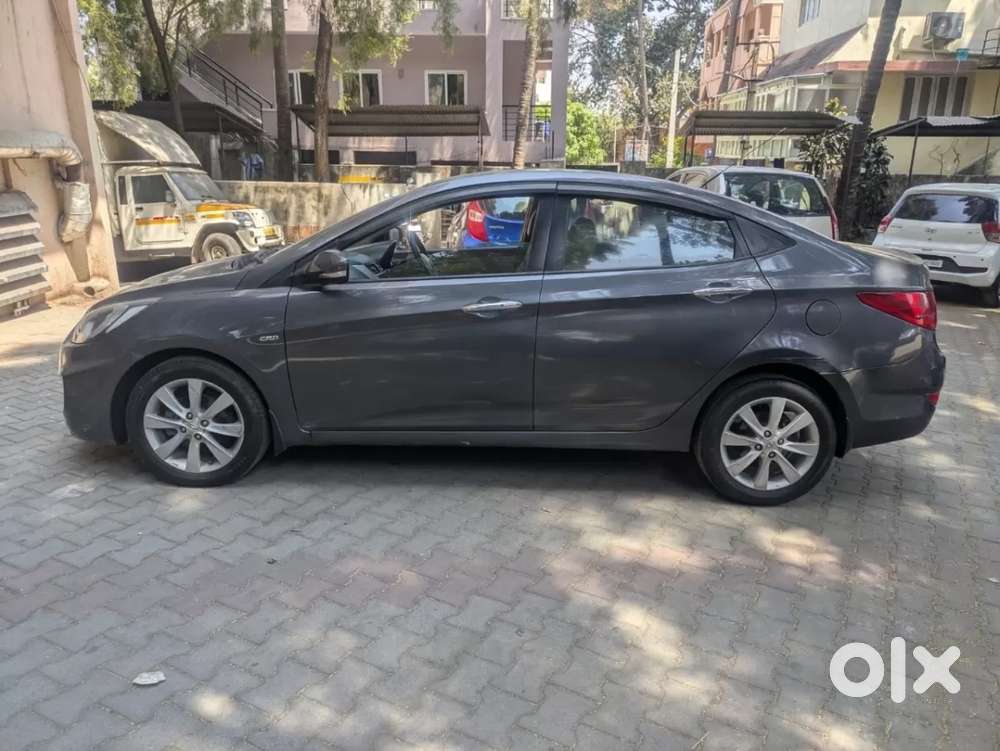 Hyundai Verna Fluidic 1.6 Vtvt Sx Automatic, 2012, Petrol