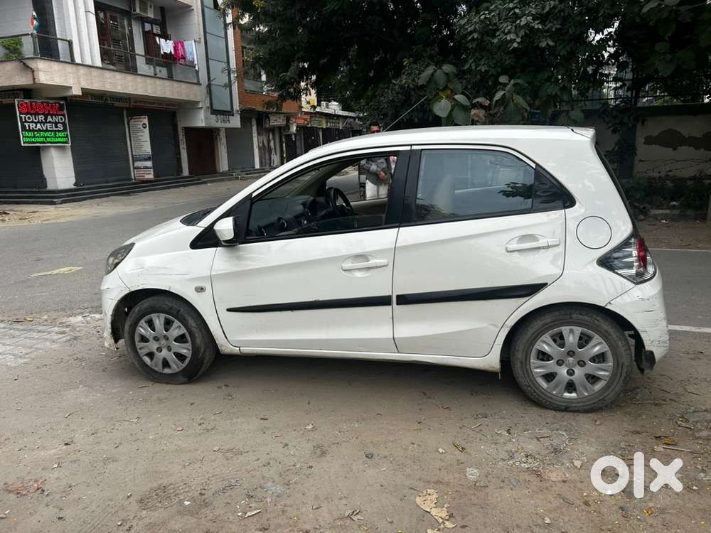 Honda Brio Petrol Manual 2012