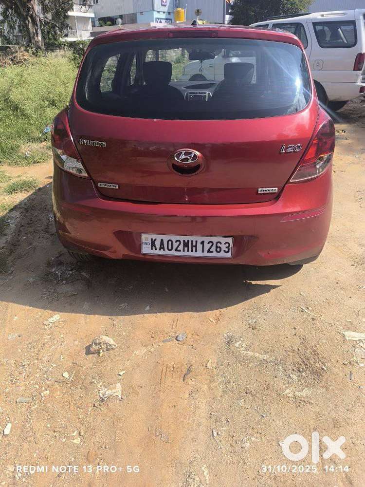 Hyundai I20 Sportz 1.4 Crdi 6 Speed Bs-iv, 2013, Diesel