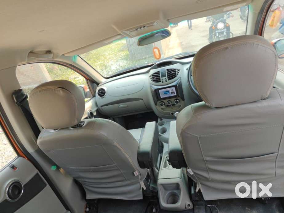 Mahindra Nuvosport N8 Amt, 2018, Diesel