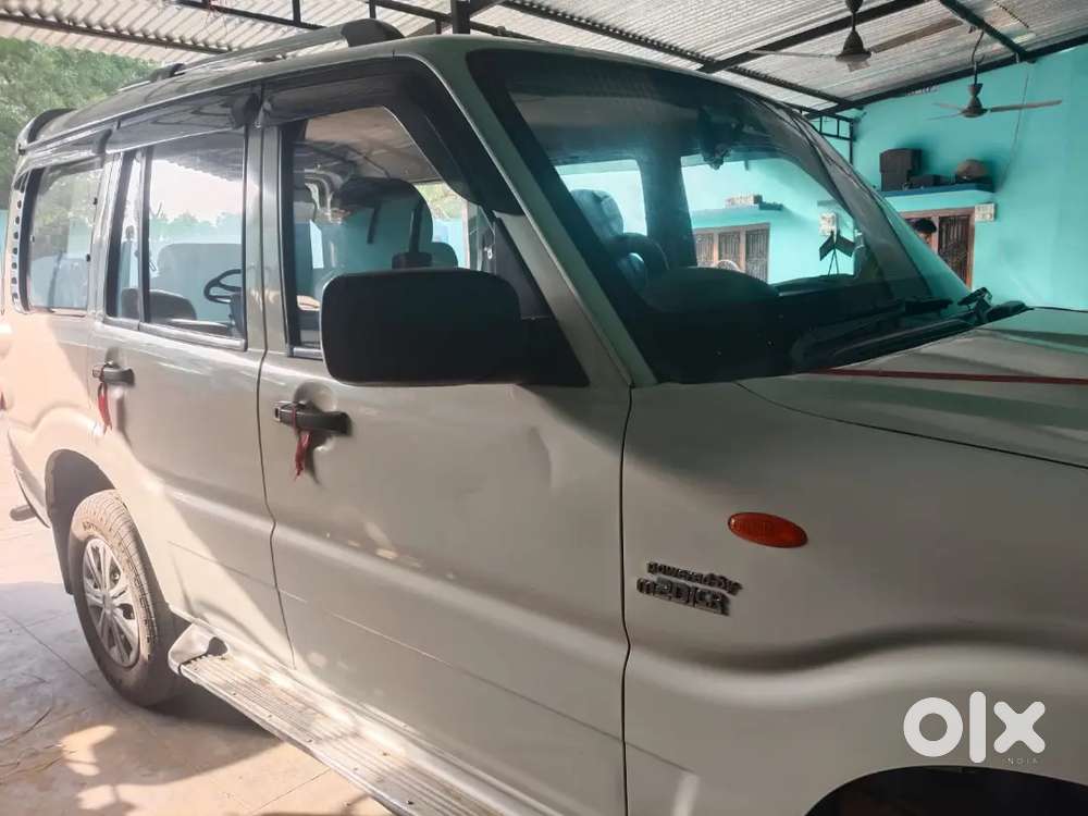 Mahindra Scorpio 2013