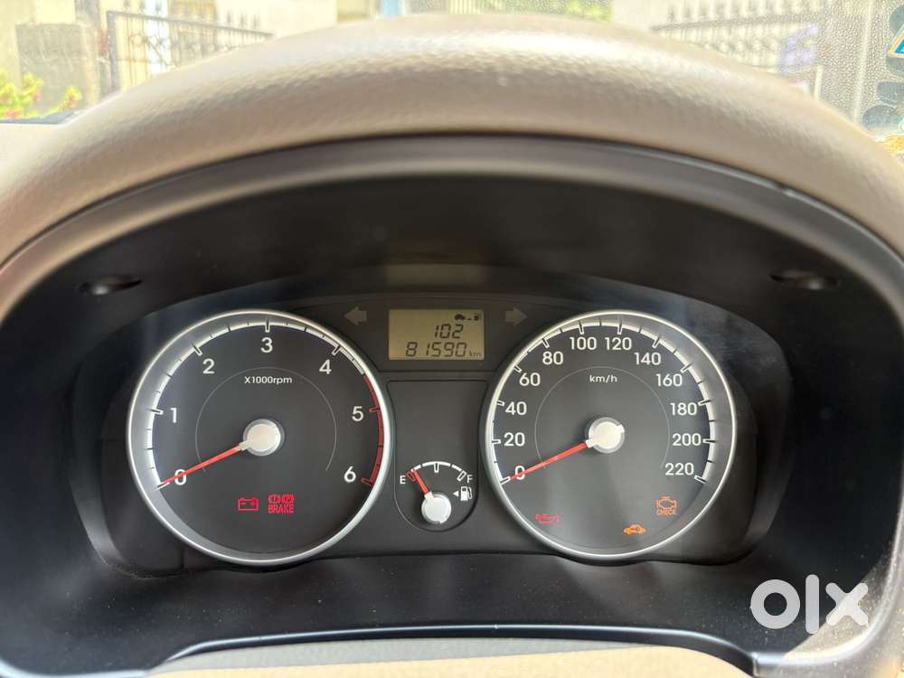 Hyundai Verna Crdi Vgt Sx 1.5, 2010, Diesel