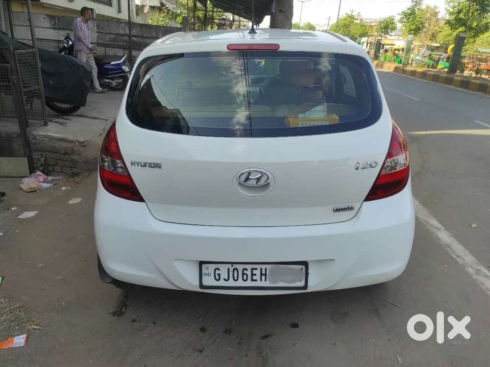 Hyundai I20 Petrol 2011 Petrol