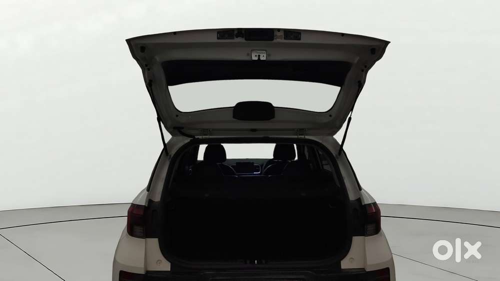 Hyundai Venue [2022-ongoing] 1.2 S, 2023, Petrol