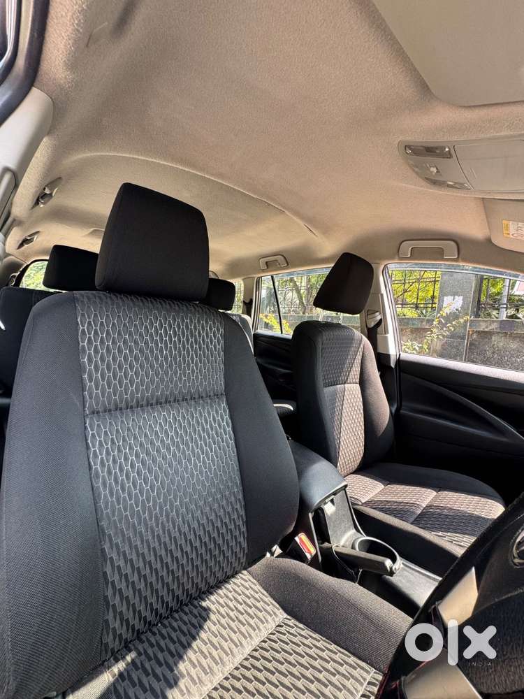 Toyota Innova Crysta [2020-ongoing] 2.4 Gx 7 Str, 2018, Diesel