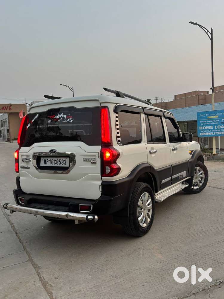 Mahindra Scorpio S4, 2015, Diesel